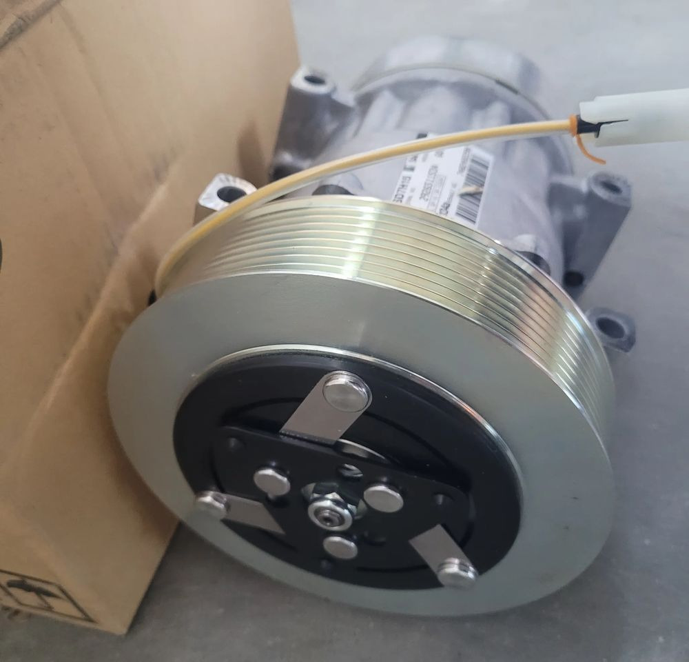 POMPA KLIMATYZACJI RENAULT RANGE T GAMA ORYGINAŁ NOWA CHWALIM116 7482492298 - A/C reservdel för Lastbil: bild 4 POMPA KLIMATYZACJI RENAULT RANGE T GAMA ORYGINAŁ NOWA CHWALIM116 7482492298 - A/C reservdel för Lastbil: bild 4