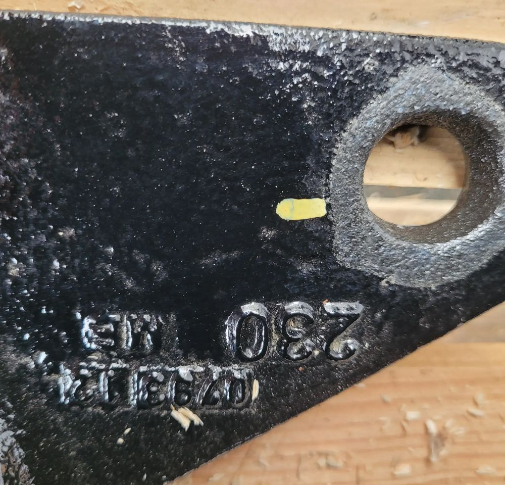 SIODŁO NOWE FONTAINE TYPE 150SP2 230MM.DAF 1740185 CHWALIM116 - Vändskivekoppling för Lastbil: bild 4 SIODŁO NOWE FONTAINE TYPE 150SP2 230MM.DAF 1740185 CHWALIM116 - Vändskivekoppling för Lastbil: bild 4