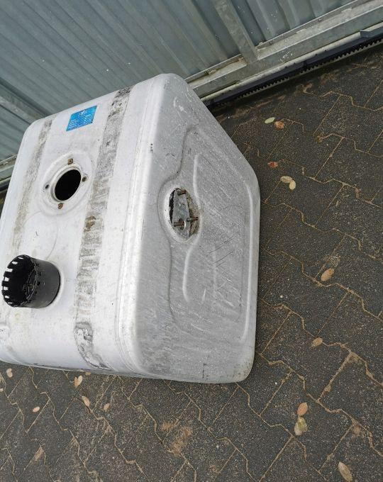 ZBIORNIK OLEJU HYVA OM 14018231 - Hydrauliktank för Lastbil: bild 2 ZBIORNIK OLEJU HYVA OM 14018231 - Hydrauliktank för Lastbil: bild 2