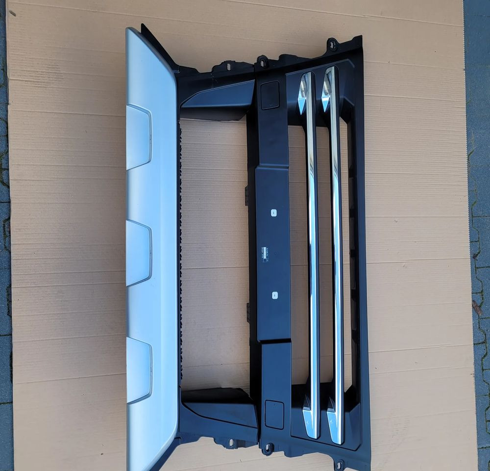 ZDERZAK MAN TGX E6 LIFT ORYGINAŁ JAK NOWY 81.4160-6971 CHWALIM116 - Stötfångare för Lastbil: bild 1 ZDERZAK MAN TGX E6 LIFT ORYGINAŁ JAK NOWY 81.4160-6971 CHWALIM116 - Stötfångare för Lastbil: bild 1