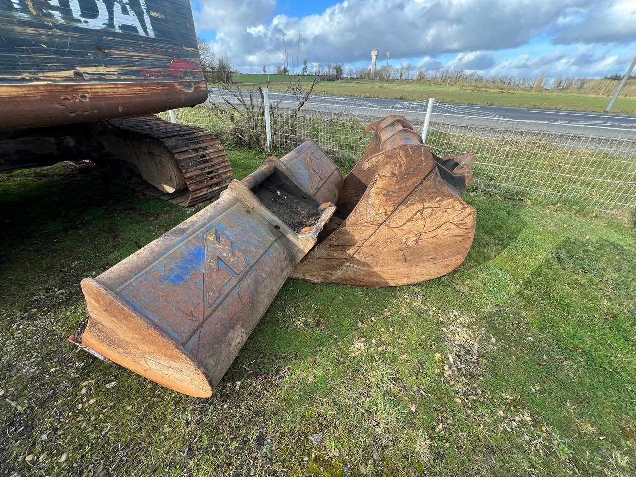 HYUNDAI ROBEX180L0-9 - Bandgrävare: bild 5 HYUNDAI ROBEX180L0-9 - Bandgrävare: bild 5