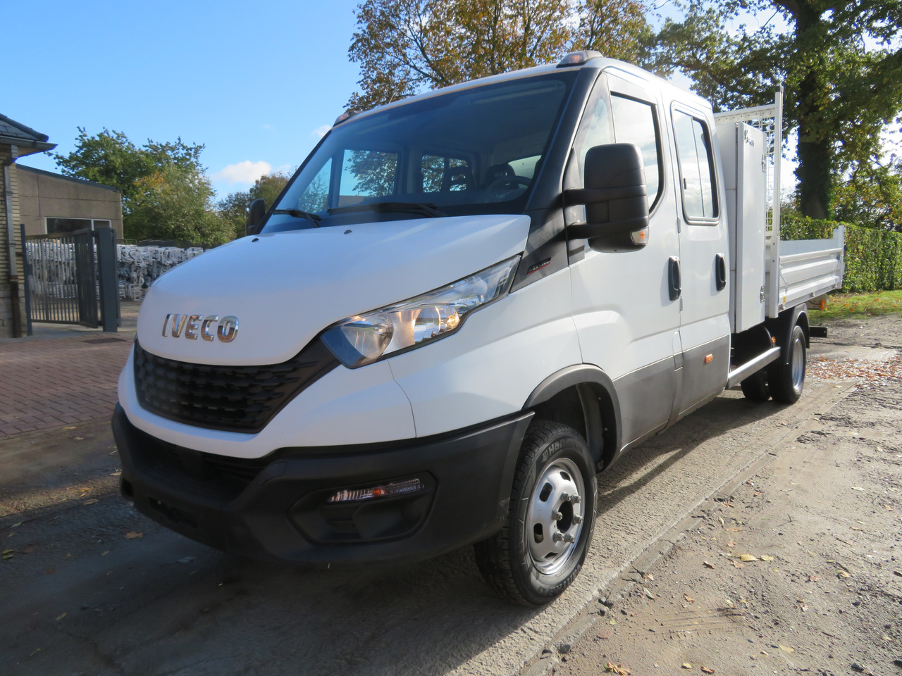 Iveco Daily 35C16 3.0 - Transportbil med tippflak, Dubbelhytt transportbil: bild 3 Iveco Daily 35C16 3.0 - Transportbil med tippflak, Dubbelhytt transportbil: bild 3