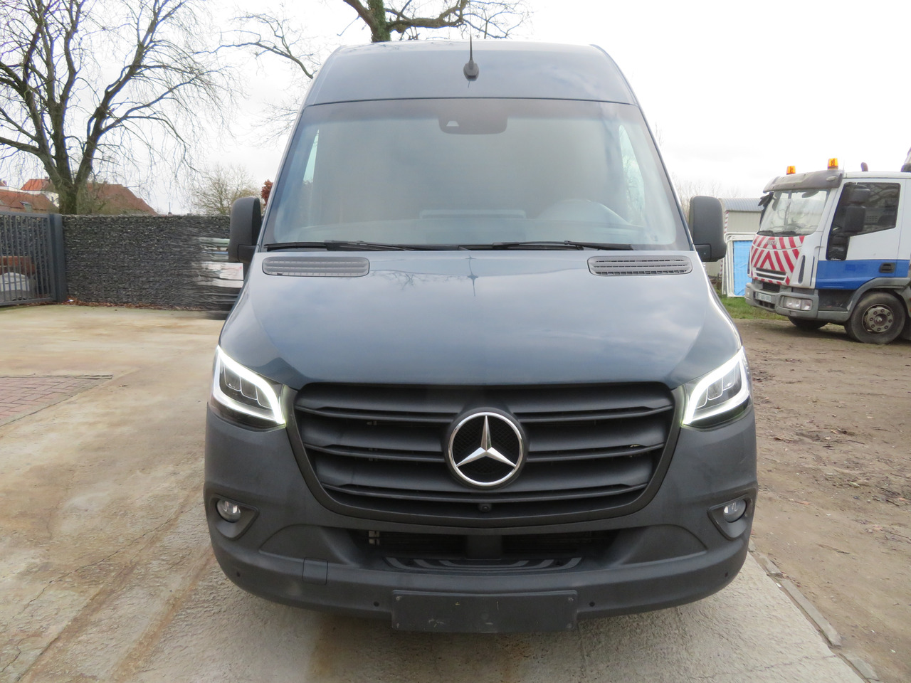 Mercedes-Benz Sprinter 317cdi - 9GTronic - A2H2 - Skåpbil: bild 2 Mercedes-Benz Sprinter 317cdi - 9GTronic - A2H2 - Skåpbil: bild 2