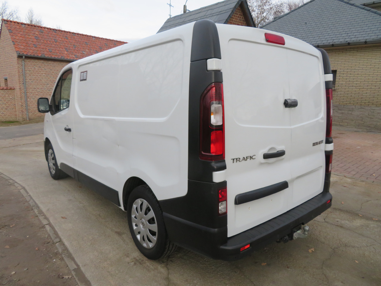 Renault Trafic 1.6dCi L1H1 - Små skåpbil: bild 5 Renault Trafic 1.6dCi L1H1 - Små skåpbil: bild 5