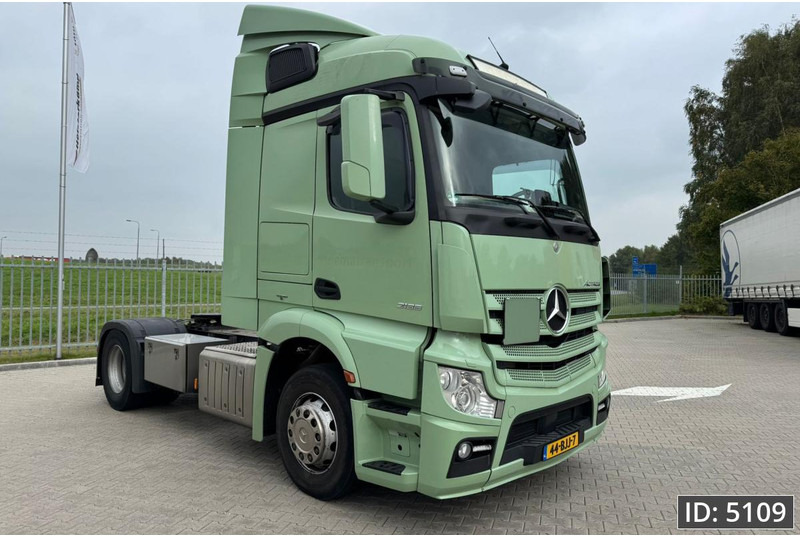 Mercedes-Benz Actros 1836 StreamSpace, Euro 6 - Dragbil: bild 4 Mercedes-Benz Actros 1836 StreamSpace, Euro 6 - Dragbil: bild 4