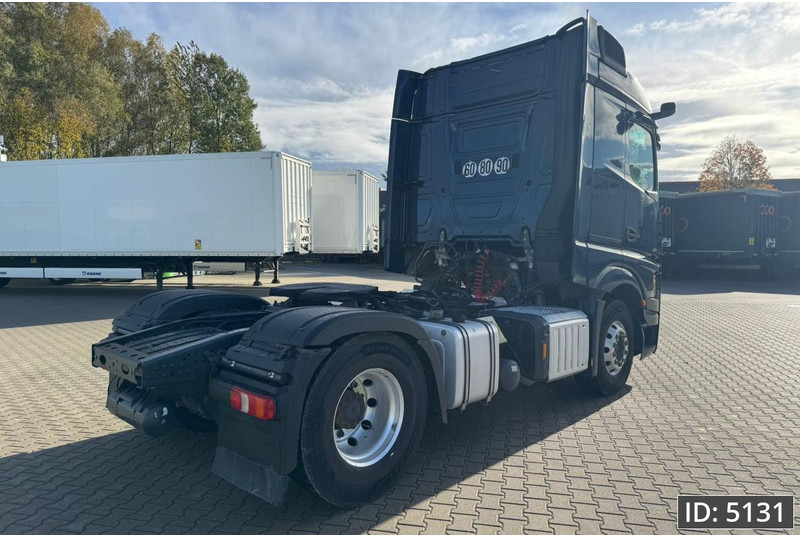 Mercedes-Benz Actros 1848 BigSpace, Euro 6, / Retarder / Standklima / Hydraulics / MP5, Intarder - Dragbil: bild 3 Mercedes-Benz Actros 1848 BigSpace, Euro 6, / Retarder / Standklima / Hydraulics / MP5, Intarder - Dragbil: bild 3