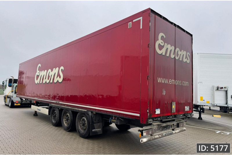 Krone SD / Disk brakes / Double stock - Skåp semitrailer: bild 2 Krone SD / Disk brakes / Double stock - Skåp semitrailer: bild 2