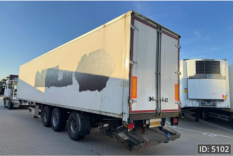 LAG 0-3-39 KA / Steering axle - Skåp semitrailer: bild 2 LAG 0-3-39 KA / Steering axle - Skåp semitrailer: bild 2