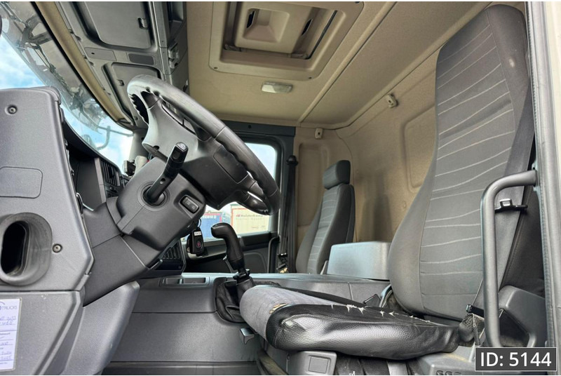 Kapellbil Scania P230 Day Cab, Euro 5, / Manual / 750x248x260 / DHOLLANDIA: bild 9 Kapellbil Scania P230 Day Cab, Euro 5, / Manual / 750x248x260 / DHOLLANDIA: bild 9