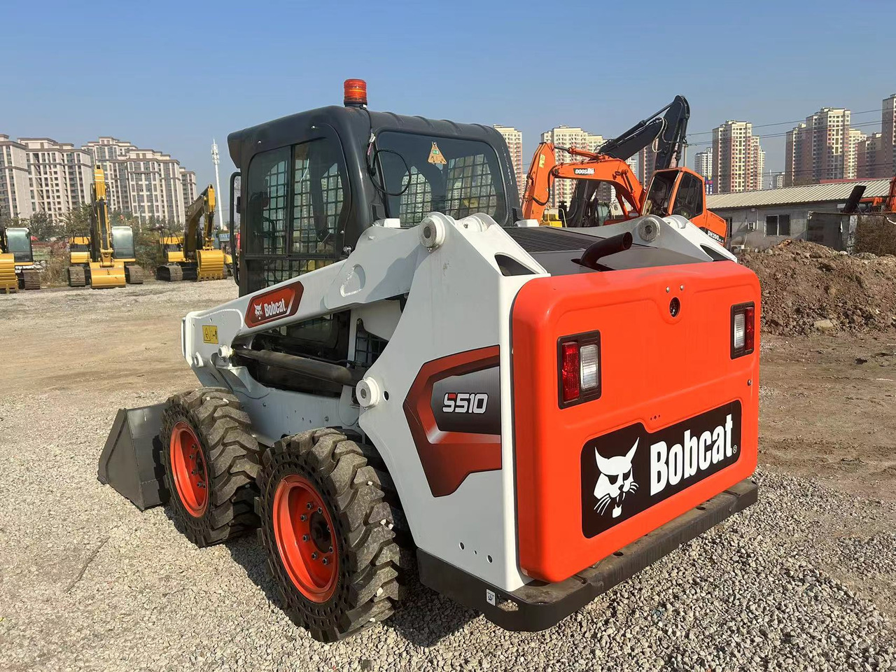 BOBCAT S510 Skid Steer Loader - Kompaktlastare/ Slirstyrda lastare: bild 4 BOBCAT S510 Skid Steer Loader - Kompaktlastare/ Slirstyrda lastare: bild 4