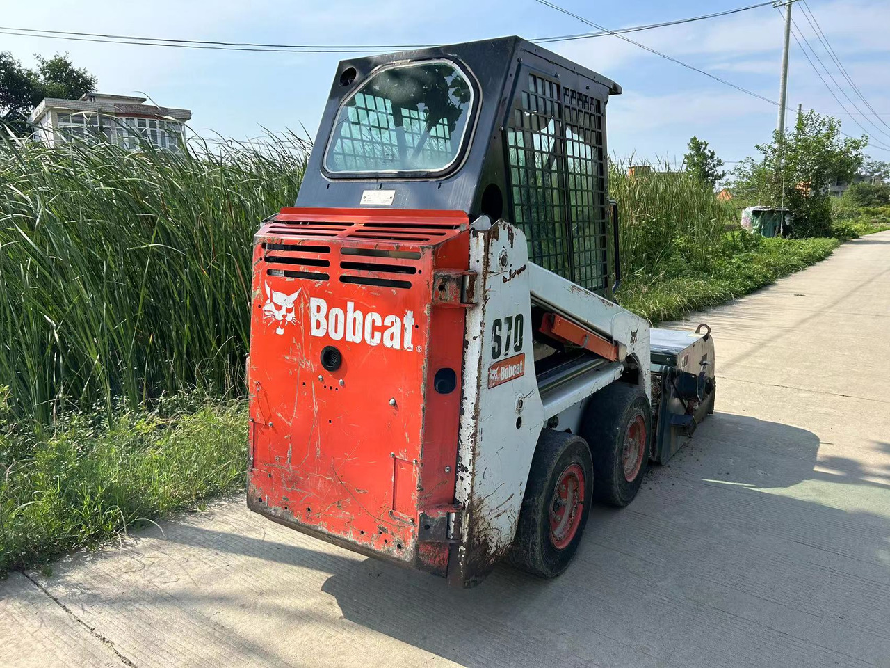 BOBCAT S70 Sliding Sweeper Click for Discount - Kompaktlastare/ Slirstyrda lastare: bild 4 BOBCAT S70 Sliding Sweeper Click for Discount - Kompaktlastare/ Slirstyrda lastare: bild 4