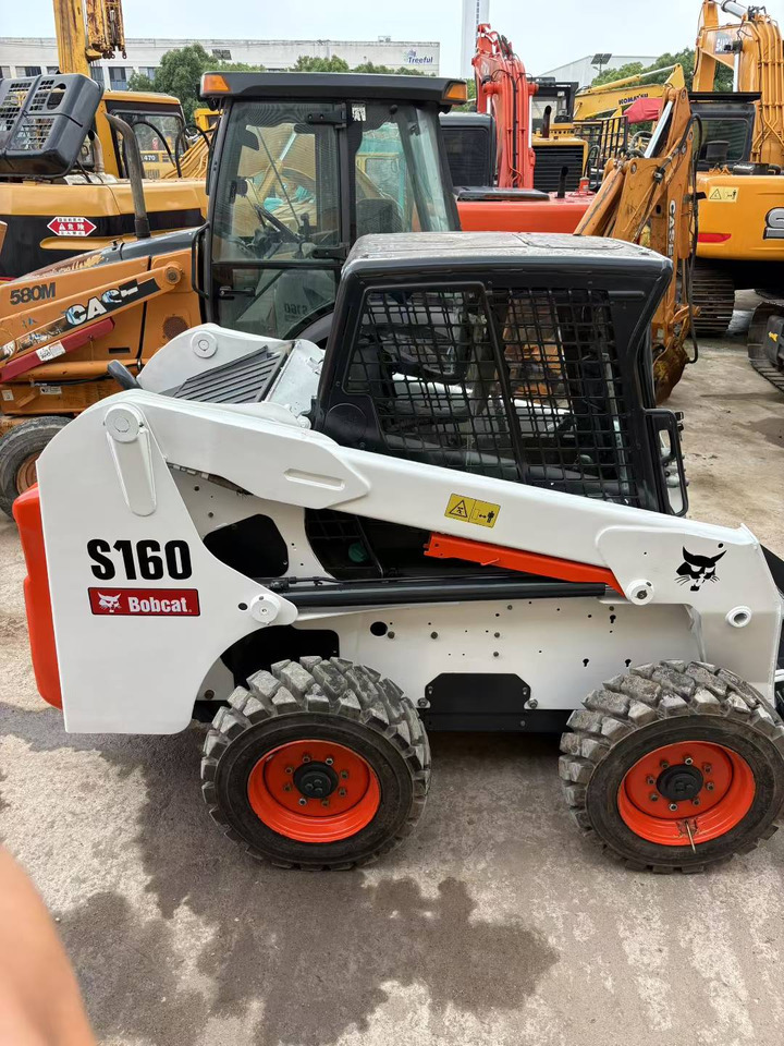 BOBCAT Skid Steer Loader S160 - Kompaktlastare/ Slirstyrda lastare: bild 4 BOBCAT Skid Steer Loader S160 - Kompaktlastare/ Slirstyrda lastare: bild 4