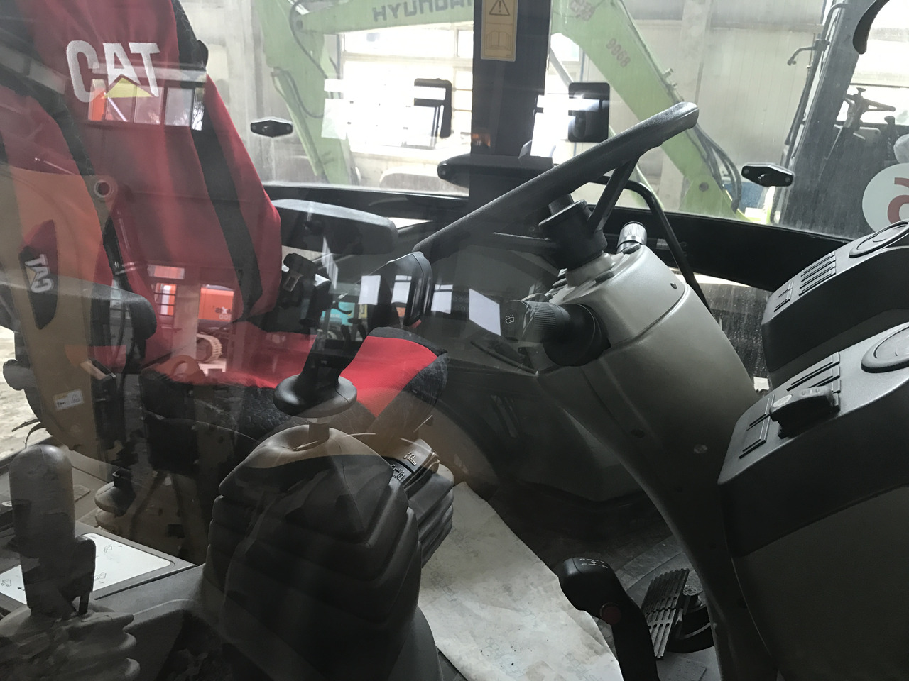 CAT Backhoe Loader 420F Click Here for Discount - Grävlastare: bild 5 CAT Backhoe Loader 420F Click Here for Discount - Grävlastare: bild 5