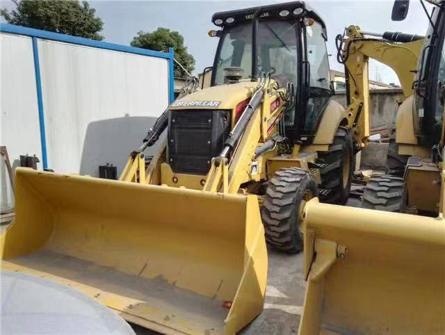CATERPILLAR Backhoe Loader 420F Click Here for Discount - Grävlastare: bild 1 CATERPILLAR Backhoe Loader 420F Click Here for Discount - Grävlastare: bild 1