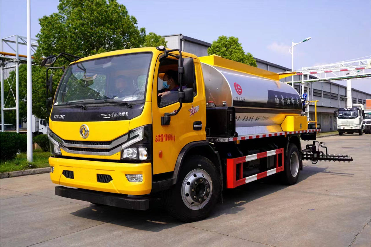 DONGFENG Asphalt Spreader - Asfaltläggare: bild 3 DONGFENG Asphalt Spreader - Asfaltläggare: bild 3