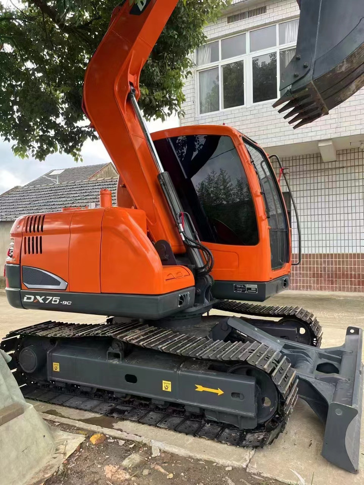 DOOSAN Mini Excavator DX75 Click for Discount - Minigrävmaskin: bild 4 DOOSAN Mini Excavator DX75 Click for Discount - Minigrävmaskin: bild 4