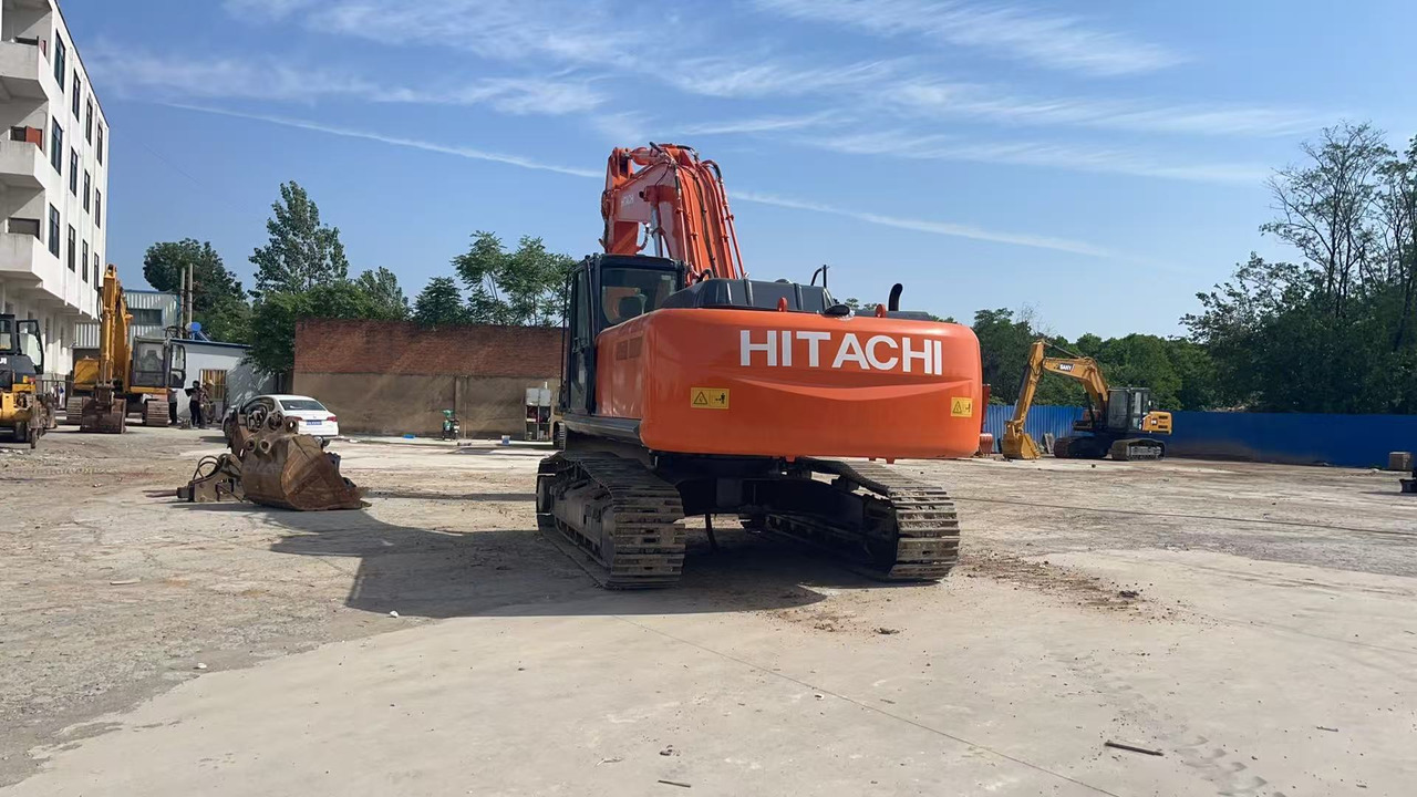 HITACHI ZX350-3G Excavator | Zero Final Drive Issues | New Undercarriage | Super Clean - Bandgrävare: bild 4 HITACHI ZX350-3G Excavator | Zero Final Drive Issues | New Undercarriage | Super Clean - Bandgrävare: bild 4