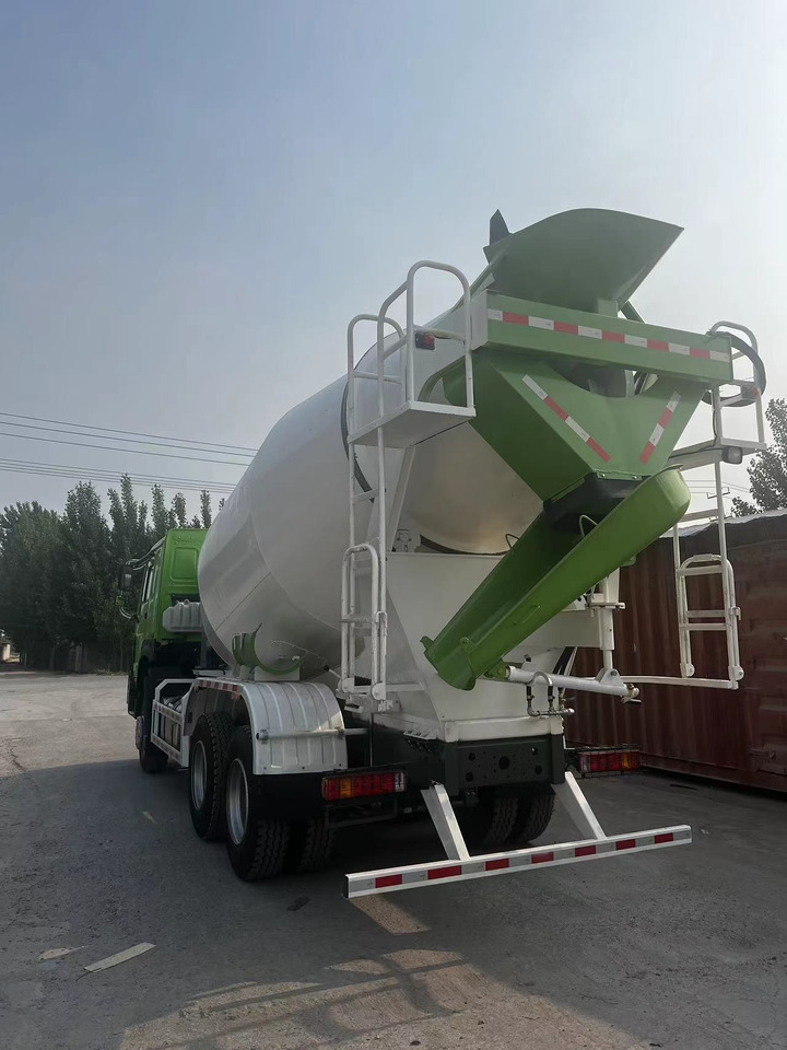 HOWO Cement Mixer Truck 6*4 - Betongbil: bild 5 HOWO Cement Mixer Truck 6*4 - Betongbil: bild 5
