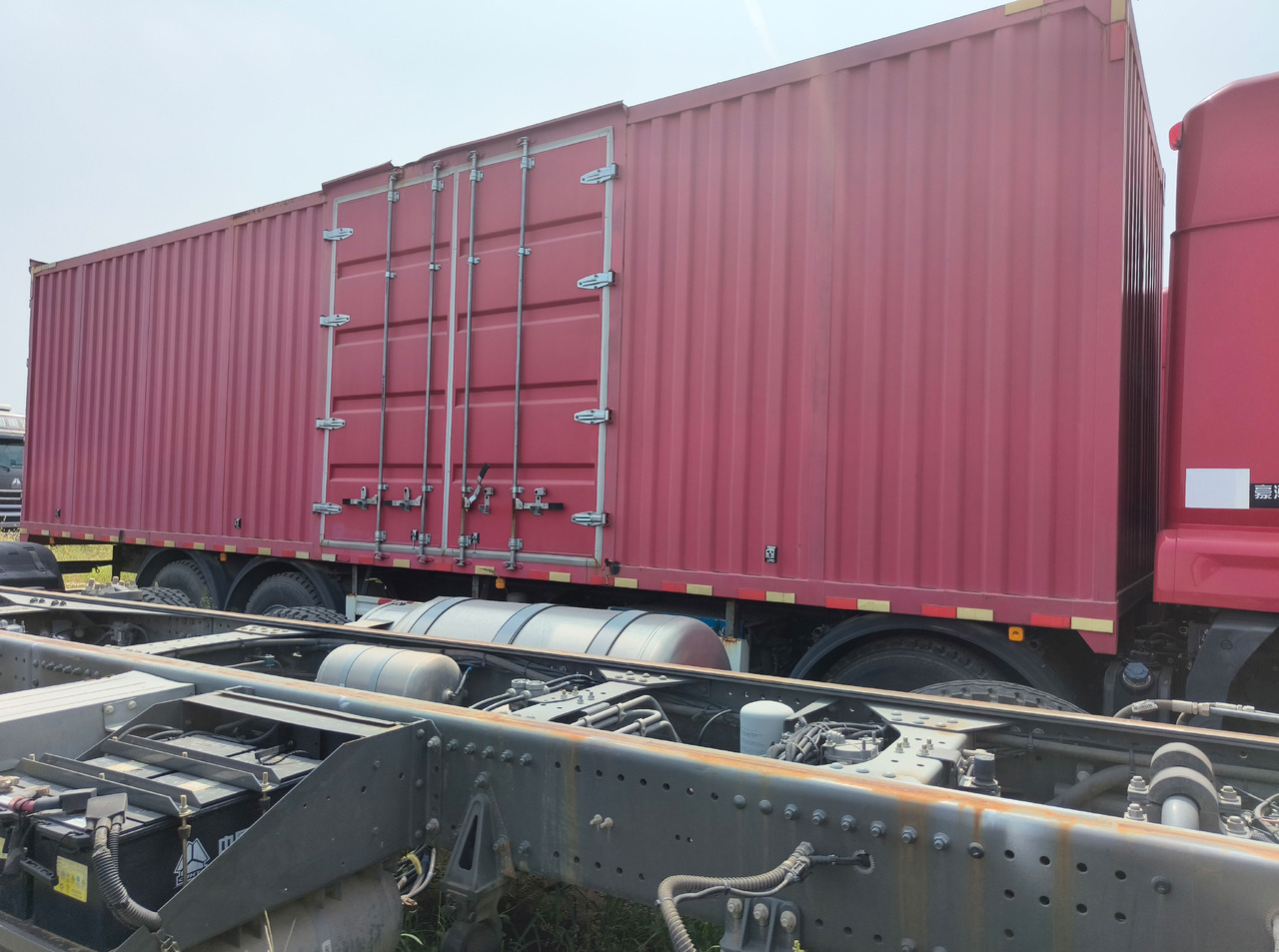 HOWO Haohan N7 Box Truck Click Here for Discount - Lastbil med skåp: bild 5 HOWO Haohan N7 Box Truck Click Here for Discount - Lastbil med skåp: bild 5