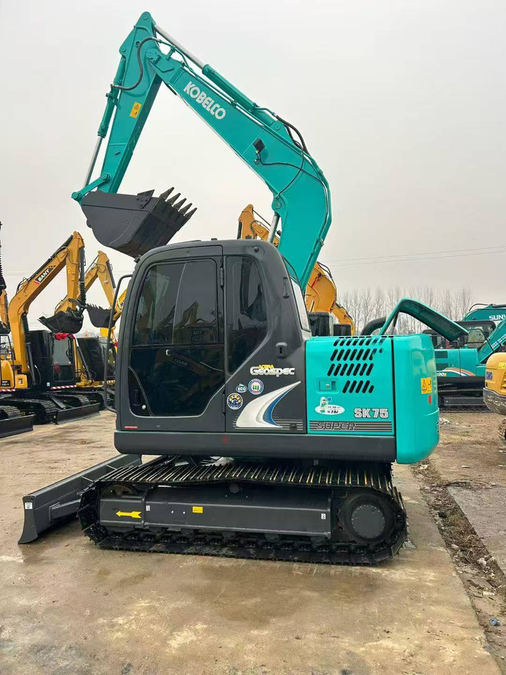 KOBELCO SK75 Mini Excavator - Minigrävmaskin: bild 5 KOBELCO SK75 Mini Excavator - Minigrävmaskin: bild 5