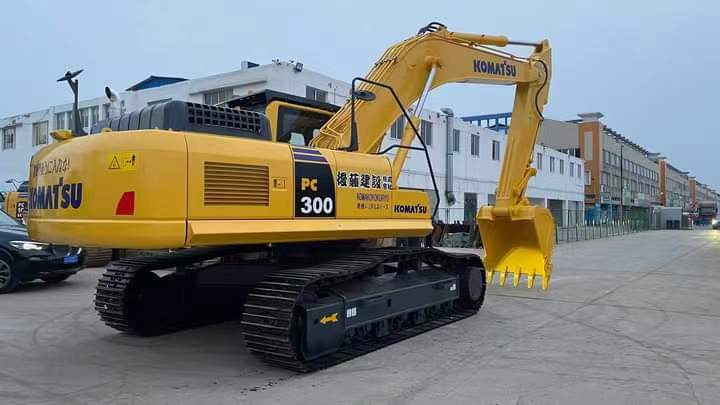 KOMATSU PC300-8 Excavator | Ultra Low Hours 4,200 | One Owner | Full Service History - Bandgrävare: bild 2 KOMATSU PC300-8 Excavator | Ultra Low Hours 4,200 | One Owner | Full Service History - Bandgrävare: bild 2