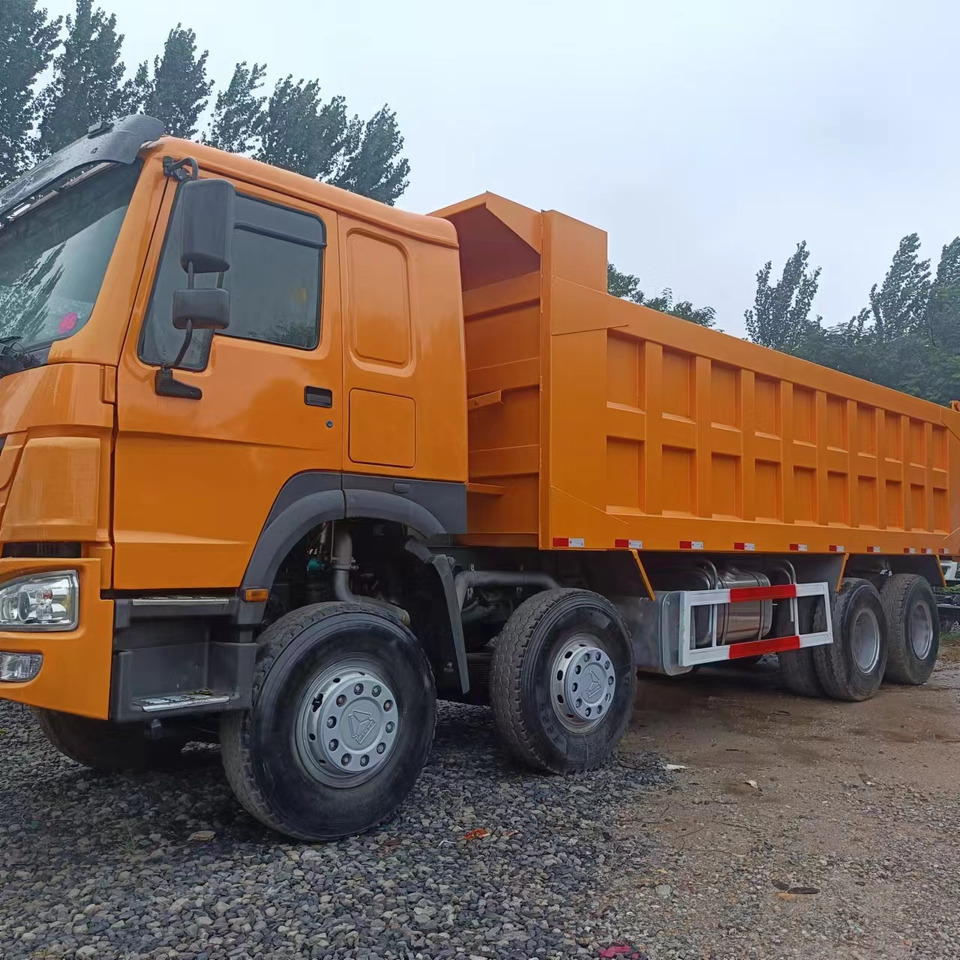 SINOTRUK 8x4 HOWO Dump Truck Click for Discount - Tippbil lastbil: bild 3 SINOTRUK 8x4 HOWO Dump Truck Click for Discount - Tippbil lastbil: bild 3