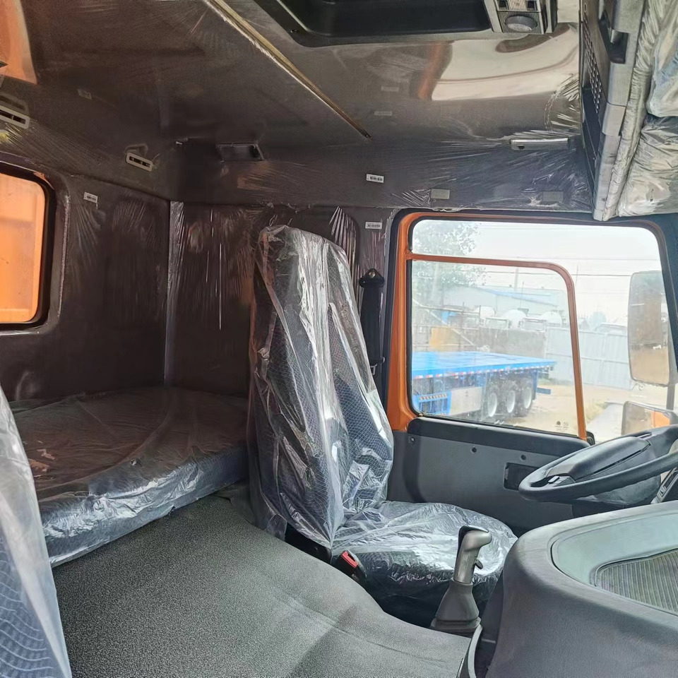 Leasa SINOTRUK 8x4 HOWO Dump Truck Click for Discount SINOTRUK 8x4 HOWO Dump Truck Click for Discount: bild 7