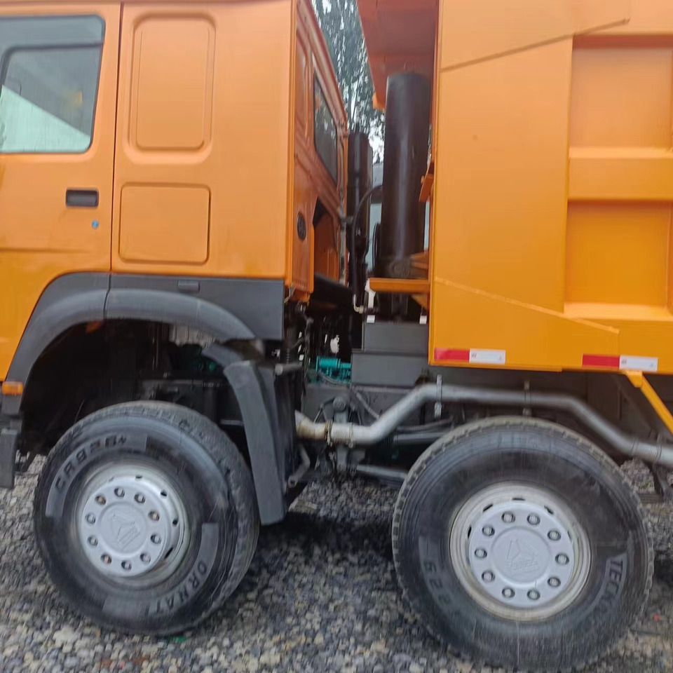 SINOTRUK 8x4 HOWO Dump Truck Click for Discount - Tippbil lastbil: bild 5 SINOTRUK 8x4 HOWO Dump Truck Click for Discount - Tippbil lastbil: bild 5