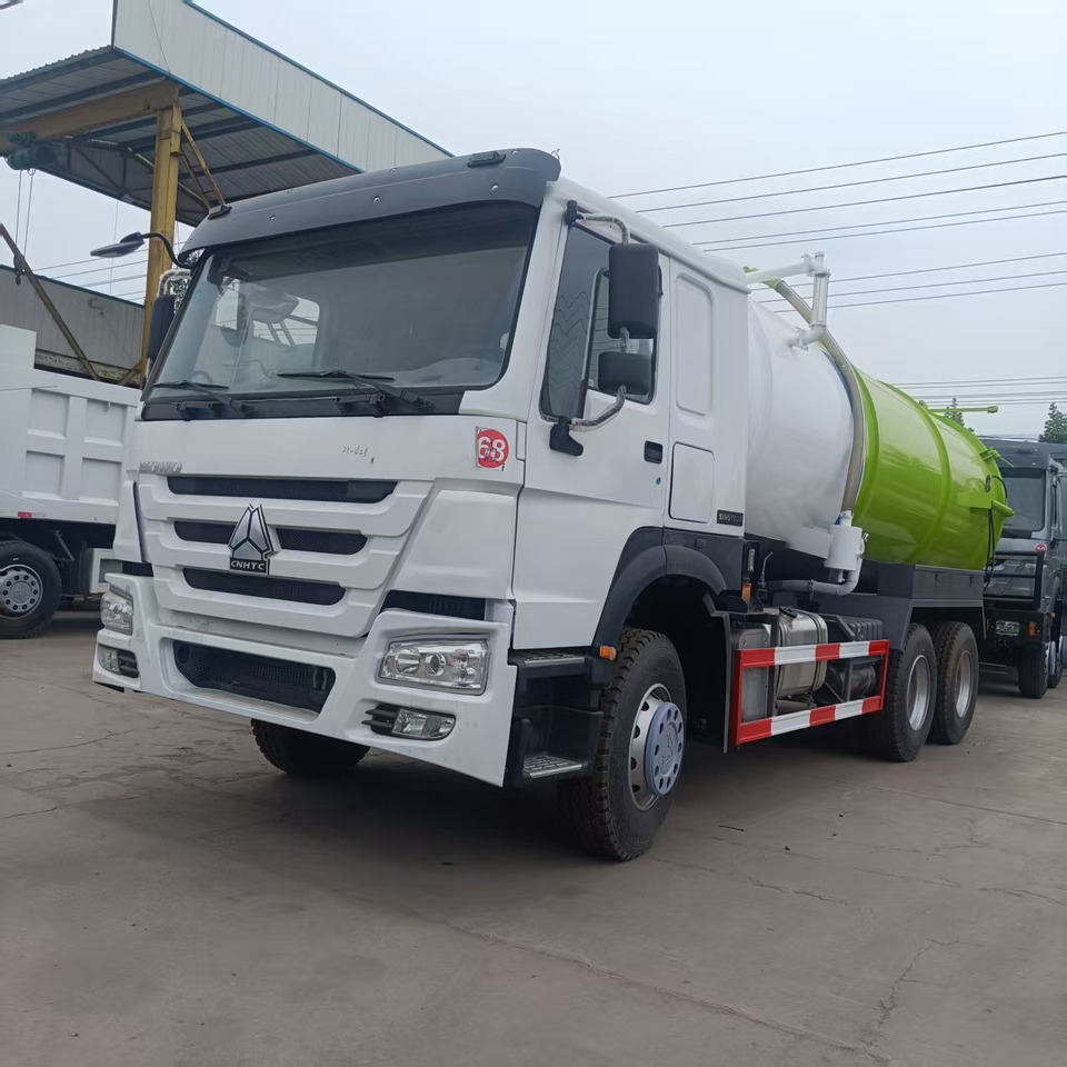 Sinotruk Howo Howo 6x4 Large Vacuum Suction Truck - Sugbil: bild 1 Sinotruk Howo Howo 6x4 Large Vacuum Suction Truck - Sugbil: bild 1