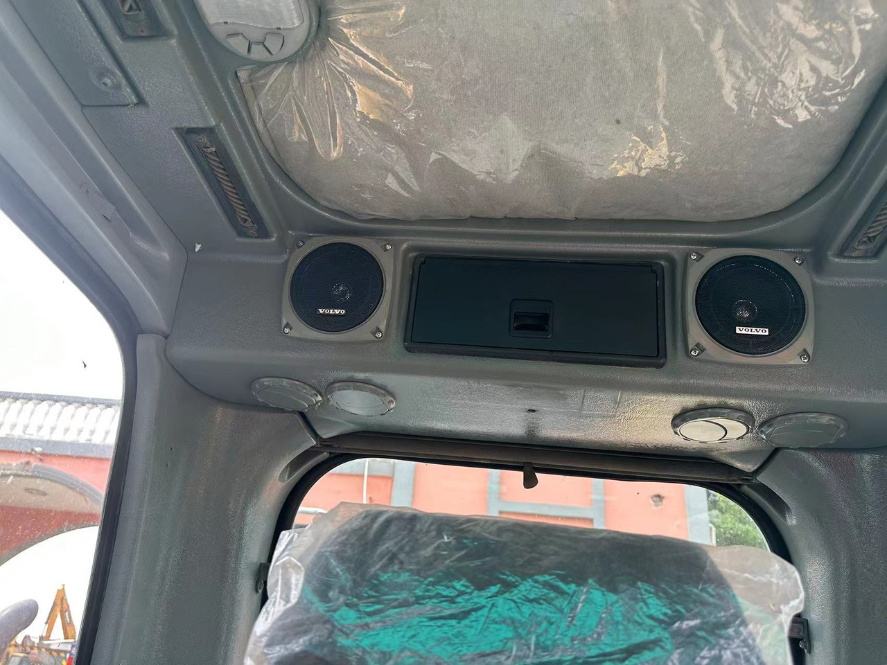 Bandgrävare VOLVO Excavator EC240: bild 11