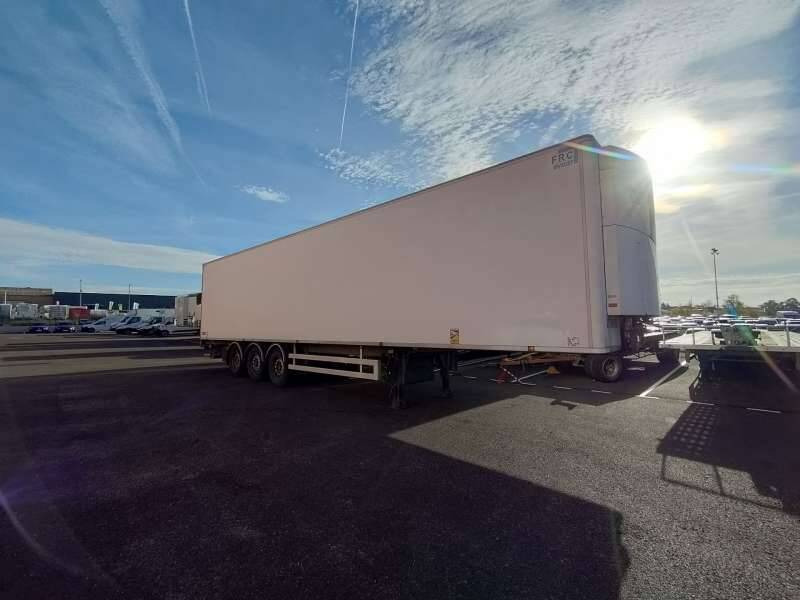 Semi-remorque 3 Essieux 38 TONNES HAYON CAISSE CHEREAU GROUPE CARRIER VECTOR 1550 - Kyl/ Frys semitrailer: bild 1 Semi-remorque 3 Essieux 38 TONNES HAYON CAISSE CHEREAU GROUPE CARRIER VECTOR 1550 - Kyl/ Frys semitrailer: bild 1