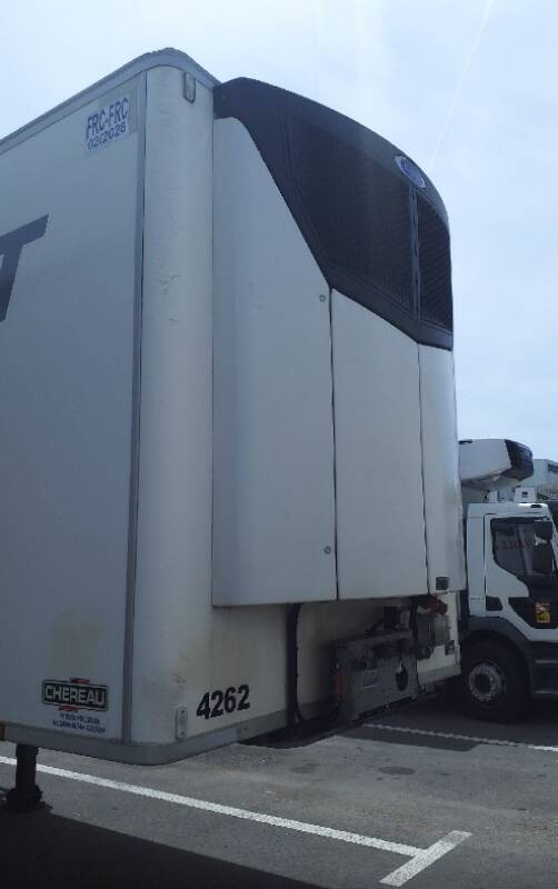 Semi-remorque 3 Essieux FRIGO 38 TONNES HAYON CAISSE CHEREAU GROUPE CARRIER VECTOR HE 19 MT - Kyl/ Frys semitrailer: bild 2 Semi-remorque 3 Essieux FRIGO 38 TONNES HAYON CAISSE CHEREAU GROUPE CARRIER VECTOR HE 19 MT - Kyl/ Frys semitrailer: bild 2
