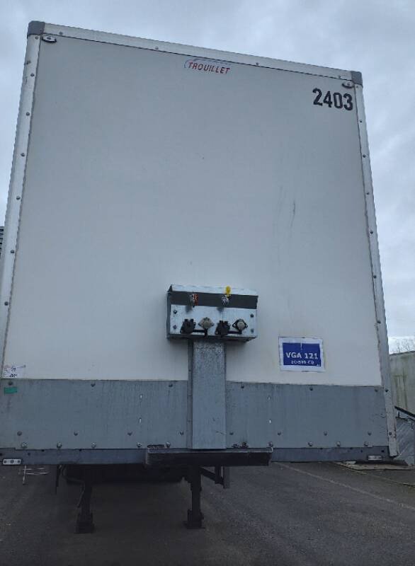 Semi-remorque 3 Essieux SEMI RECONDITONNEE -38 TONNES PORTE RELEVANTE - Skåp semitrailer: bild 4 Semi-remorque 3 Essieux SEMI RECONDITONNEE -38 TONNES PORTE RELEVANTE - Skåp semitrailer: bild 4