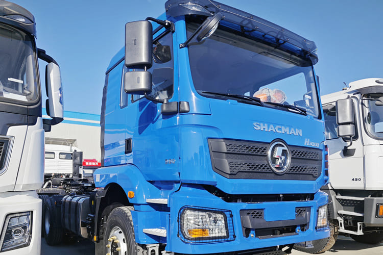 SHACMAN Shacman F3000 Truck Head for Sale in Saudi Arabia - Dragbil: bild 4 SHACMAN Shacman F3000 Truck Head for Sale in Saudi Arabia - Dragbil: bild 4