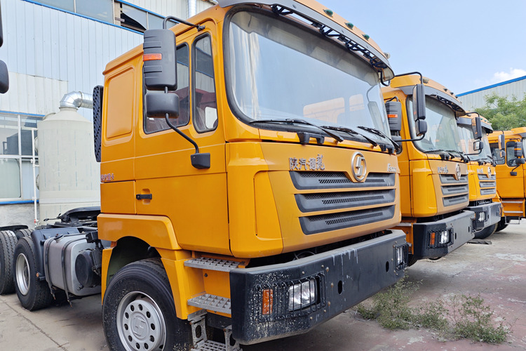 SHACMAN Used Shacman Truck Tractor for Sale in Jamaica - Dragbil: bild 1 SHACMAN Used Shacman Truck Tractor for Sale in Jamaica - Dragbil: bild 1