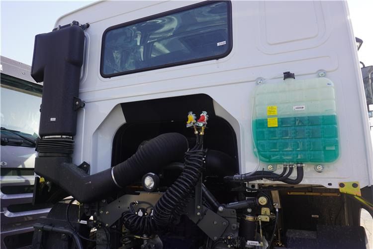 SINOTRUK Howo 430 Truck Head for Sale In Zambia - Dragbil: bild 4 SINOTRUK Howo 430 Truck Head for Sale In Zambia - Dragbil: bild 4