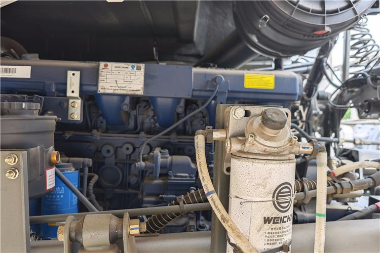 SINOTRUK Used Howo 400hp Tractor Truck for Sale In Nigeria Lagos - Dragbil: bild 5 SINOTRUK Used Howo 400hp Tractor Truck for Sale In Nigeria Lagos - Dragbil: bild 5