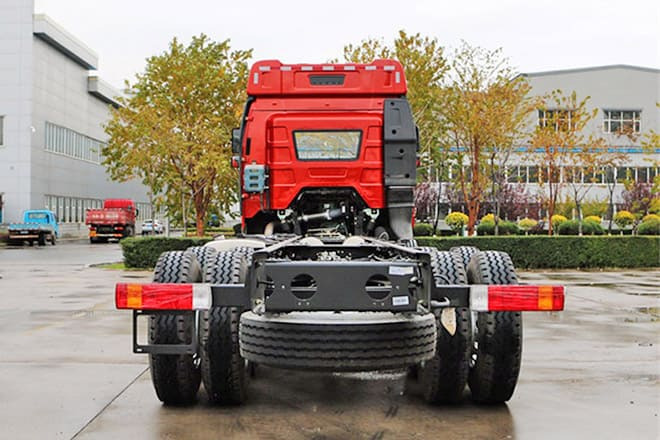 FAW New Faw J6P 390 Trucks for Sale in Nigeria - Chassi lastbil: bild 4 FAW New Faw J6P 390 Trucks for Sale in Nigeria - Chassi lastbil: bild 4