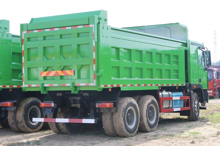 FOTON Foton 6x4 10 Wheeler Dump Truck for Sale in Jamaica - Tippbil lastbil: bild 4 FOTON Foton 6x4 10 Wheeler Dump Truck for Sale in Jamaica - Tippbil lastbil: bild 4
