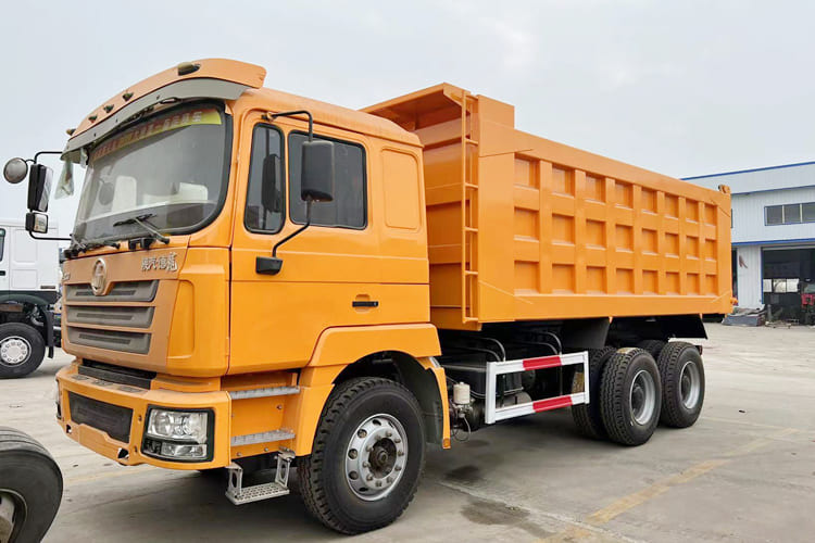 SHACMAN Shacman Cargo Truck for Sale in Kenya - Tippbil lastbil: bild 1 SHACMAN Shacman Cargo Truck for Sale in Kenya - Tippbil lastbil: bild 1