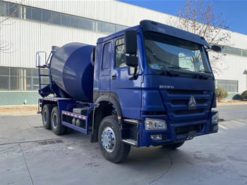 SINOTRUK Cement Mixer Lorry for Sale in Namibia - Betongbil: bild 1 SINOTRUK Cement Mixer Lorry for Sale in Namibia - Betongbil: bild 1