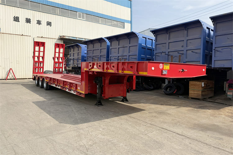 TITAN 100t Lowbed Trailer for Sale in Tanzania - Låg lastare semitrailer: bild 1 TITAN 100t Lowbed Trailer for Sale in Tanzania - Låg lastare semitrailer: bild 1