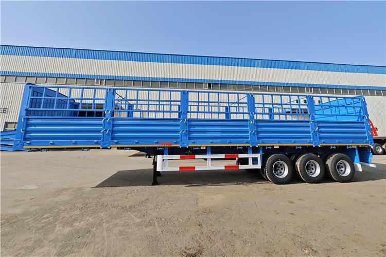TITAN 3 Axle Livestock Semi Trailer for Sale In Kenya - Djurtransport semitrailer: bild 4 TITAN 3 Axle Livestock Semi Trailer for Sale In Kenya - Djurtransport semitrailer: bild 4