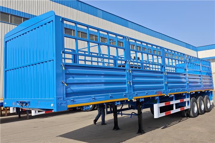 TITAN 3 Axle Livestock Semi Trailer for Sale In Kenya - Djurtransport semitrailer: bild 1 TITAN 3 Axle Livestock Semi Trailer for Sale In Kenya - Djurtransport semitrailer: bild 1