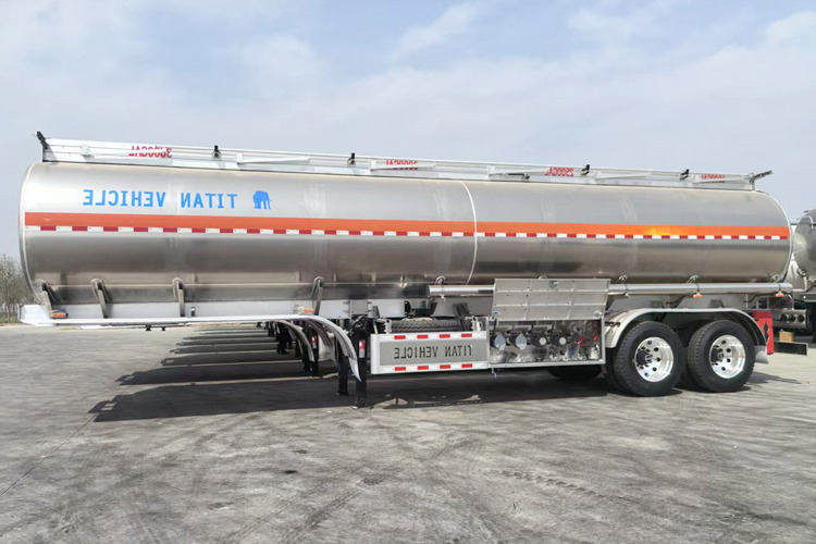 TITAN Aluminum Tanker Trailer for Sale in Malawi - Tanktrailer: bild 3 TITAN Aluminum Tanker Trailer for Sale in Malawi - Tanktrailer: bild 3
