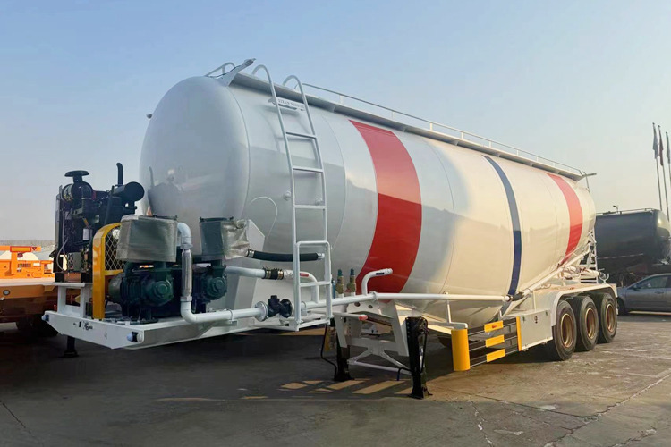 TITAN Bulk Cement Tank Truck for Sale in Tanzania - Bulktrailer: bild 1 TITAN Bulk Cement Tank Truck for Sale in Tanzania - Bulktrailer: bild 1