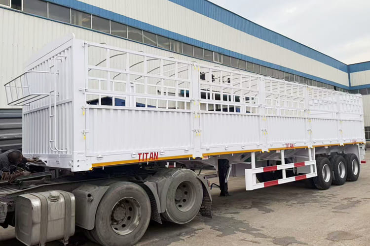 TITAN Livestock Fence Semi Trailer for Sale in Malawi - Djurtransport semitrailer: bild 1 TITAN Livestock Fence Semi Trailer for Sale in Malawi - Djurtransport semitrailer: bild 1