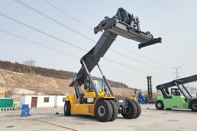 XCMG Container Reach Stacker for Sale in Ghana - Reachstacker: bild 2 XCMG Container Reach Stacker for Sale in Ghana - Reachstacker: bild 2