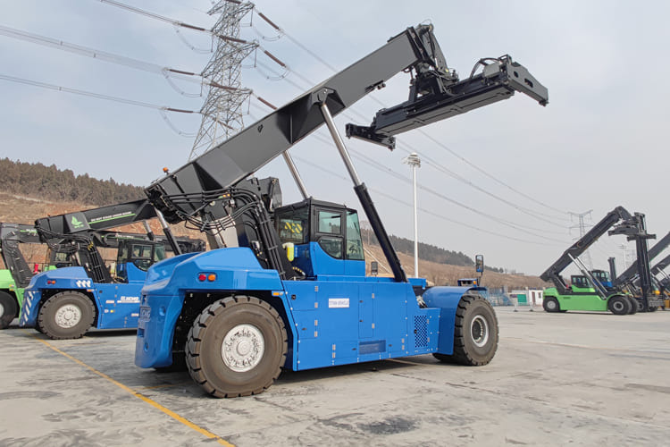 XCMG Reach Stacker Container Handler for sale in Malawi - Reachstacker: bild 1 XCMG Reach Stacker Container Handler for sale in Malawi - Reachstacker: bild 1