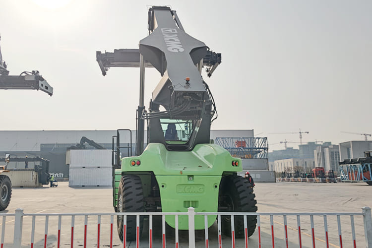 XCMG Reach Stacker Price for Sale in Guyana - Reachstacker: bild 3 XCMG Reach Stacker Price for Sale in Guyana - Reachstacker: bild 3